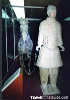 Cavalryman in pit 2